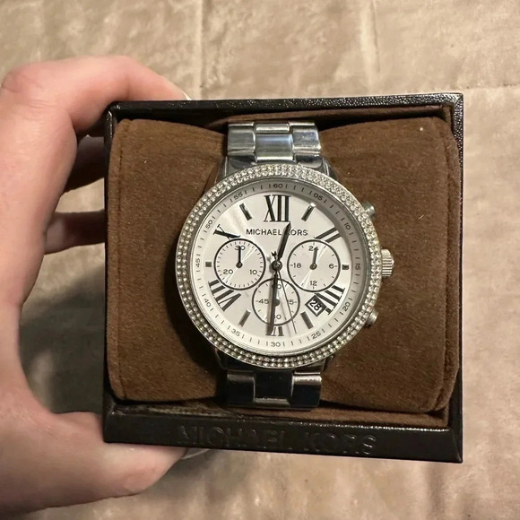 Michael Kors Silver Watch - Picture 9 of 10